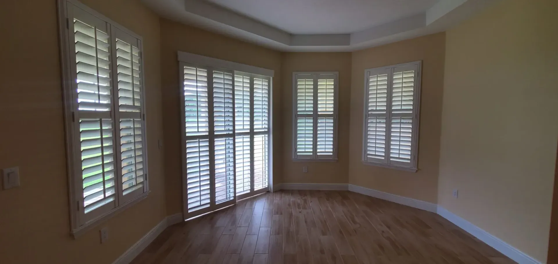 plantation shutters kitchen / dining - A&Q Plantation Shutters Orlando